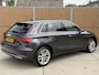Audi A3 Sportback 30 TFSI Advanced edition Automaat | Apple CarPlay/Android Auto | Navigatiesysteem | 17 inch lichtmetalen velgen | DAB ontvanger | LED verlichting | Cruise control | Rijstrooksensor | Parkeersensoren achter