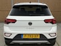 Volkswagen T-Roc 1.0 TSI Life 75 Edition Achteruitrijcamera | LED verlichting | Parkeersensoren voor en achter | Airconditioning | Cruise control adaptief | Apple CarPlay/Android Auto | Rijstrooksensor | DAB ontvanger