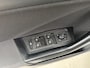 Volkswagen T-Roc 1.0 TSI Life 75 Edition Achteruitrijcamera | LED verlichting | Parkeersensoren voor en achter | Airconditioning | Cruise control adaptief | Apple CarPlay/Android Auto | Rijstrooksensor | DAB ontvanger