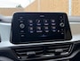 Volkswagen T-Roc 1.0 TSI Life 75 Edition Achteruitrijcamera | LED verlichting | Parkeersensoren voor en achter | Airconditioning | Cruise control adaptief | Apple CarPlay/Android Auto | Rijstrooksensor | DAB ontvanger