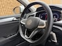 Volkswagen T-Roc 1.0 TSI Life 75 Edition Achteruitrijcamera | LED verlichting | Parkeersensoren voor en achter | Airconditioning | Cruise control adaptief | Apple CarPlay/Android Auto | Rijstrooksensor | DAB ontvanger