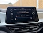 Volkswagen T-Roc 1.0 TSI Life 75 Edition Achteruitrijcamera | LED verlichting | Parkeersensoren voor en achter | Airconditioning | Cruise control adaptief | Apple CarPlay/Android Auto | Rijstrooksensor | DAB ontvanger