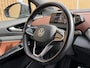 Volkswagen ID.5 Pro 77 kWh Warmtepomp | Trekhaak uitklapbaar | Parkeersensoren voor en achter | Apple CarPlay/Android Auto | LED verlichting | Cruise control adaptief | Rijstrooksensor | DAB ontvanger