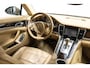 Porsche Panamera 4.8 S Btw auto, Fiscale waarde € 12.000,- (€ 27.231.40 Ex B.T.W) DEALER AUTO Dealer auto