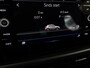 Volkswagen T-Roc 1.0 TSI Life 110 pk | Navigatie via App | Parkeersensoren (Park assist) | Achteruitrijcamera | Adaptieve cruise control | LED koplampen |