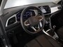 Volkswagen T-Roc 1.0 TSI Life 110 pk | Navigatie via App | Parkeersensoren (Park assist) | Achteruitrijcamera | Adaptieve cruise control | LED koplampen |