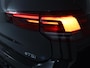 Volkswagen Golf 1.5 eTSI R-Line 130 pk Automaat (DSG) | Private lease vanaf €587 | Navigatie via App | Parkeersensoren | Autom. airco | Apple Carplay/Android Auto | R-Line |