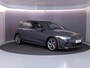 Volkswagen Golf 1.5 eTSI R-Line 130 pk Automaat (DSG) | Private lease vanaf €587 | Navigatie via App | Parkeersensoren | Autom. airco | Apple Carplay/Android Auto | R-Line |