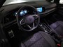 Volkswagen Golf 1.5 eTSI R-Line 130 pk Automaat (DSG) | Private lease vanaf €587 | Navigatie via App | Parkeersensoren | Autom. airco | Apple Carplay/Android Auto | R-Line |