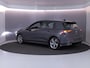 Volkswagen Golf 1.5 eTSI R-Line 130 pk Automaat (DSG) | Private lease vanaf €587 | Navigatie via App | Parkeersensoren | Autom. airco | Apple Carplay/Android Auto | R-Line |