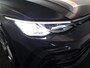 Volkswagen Golf 1.5 eTSI R-Line 130 pk Automaat (DSG) | Private lease vanaf €587 | Navigatie via App | Parkeersensoren | Autom. airco | Apple Carplay/Android Auto | R-Line |