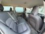 Volvo V70 2.0 Momentum LEER CRUISE CLIMA TREKHAAK NIEUW APK