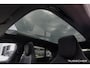 Porsche Taycan Cross Turismo 276Pk | 4WD | Luchtvering | Panoramadak | Warmtepomp | 360° Camera | 21'' | Krijt grijs
