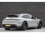 Porsche Taycan Cross Turismo 276Pk | 4WD | Luchtvering | Panoramadak | Warmtepomp | 360° Camera | 21'' | Krijt grijs