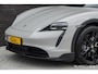 Porsche Taycan Cross Turismo 276Pk | 4WD | Luchtvering | Panoramadak | Warmtepomp | 360° Camera | 21'' | Krijt grijs