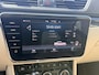 Skoda Superb 1.4 TSI iV PHEV Laurin & Klement | Trekhaak | Standkachel | Stoelventilatie | Pano | Apple/Android | Stoelventilatie