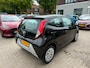 Toyota Aygo 1.0 VVT-i x-play / 1E EIGENAAR / AIRCO / ACHTERUITRIJCAMERA / APPLE CAR PLAY / BLUETOOTH / 5 DEURS / NEDERLANDSE AUTO