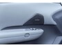Lynk & Co 02 More 66 kWh | 360 Graden Camera | Harman Kardon | Panoramadak | Elektrisch bedienbare voorstoel met geheugen | Keyless Entry | Getint glas | Adaptieve Cruise Control | Dodehoekassistent | Sfeerverlichting | Stuurwielverwarming | Stoelverwarming