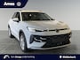 Volkswagen T-Roc Life First Edition 1.5 eTSI 116 PK | Stoelverwarming | Draadloos telefoon laden |
