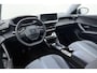 Peugeot 2008 1.2 PureTech Blue Lease Allure | Adaptive Cruise Control | Verwarmd voorruit | Keyless Entry | Automatische Airco | Apple Carplay/Android Auto