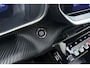 Peugeot 2008 1.2 PureTech Blue Lease Allure | Adaptive Cruise Control | Verwarmd voorruit | Keyless Entry | Automatische Airco | Apple Carplay/Android Auto