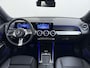 Mercedes-Benz EQB 250+ Business Star Edition | 7 Persoons | Panorama - Schuifdak | Sfeerverlichting | Stoelverwarming Voor | Smartphone Integratie | DAB+ Radio | Achteruitrij Camera