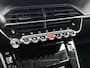 Peugeot e-2008 EV Allure Pack 50 kWh | SOH 92,8% | Automaat | Stoelverwarming | Navigatie | Climate control | Cruise control | Parkeersensoren | Drive mode |