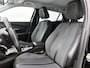 Peugeot e-2008 EV Allure Pack 50 kWh | SOH 92,8% | Automaat | Stoelverwarming | Navigatie | Climate control | Cruise control | Parkeersensoren | Drive mode |