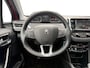 Peugeot 208 Allure Pack 1.2 Turbo 110pk | TREKHAAK |  PANODAK | CLIMA | NAVI | CAMERA | ISOFIX |