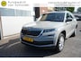 Skoda Kodiaq 1.5 TSI BUSINESS EDITION ORIGINEEL NL KEURIGE SUPERNETTE STAAT !!! ELECTR.TREKHAAK CAMERA NAVI ANDROID-APPLECARPLAY 1/2 LEDER STOEL+VOORRUITVERWARMING ADAPTIEVE CRUISE DODEHOEK PDC V+A FULL LED ENZ...