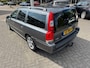 Volvo V70 2.5T Summum 210pk,G3,Apk 14/3/27,Clima,Cruise,Leder,Trekhaak