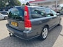 Volvo V70 2.5T Summum 210pk,G3,Apk 14/3/27,Clima,Cruise,Leder,Trekhaak