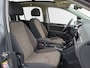 Volkswagen Touran 1.5 TSI Highline / Trekhaak / LED / Panodak