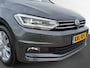 Volkswagen Touran 1.5 TSI Highline / Trekhaak / LED / Panodak