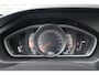 Volvo V40 Cross Country 2.0 T4 AWD Summum | Trekhaak | Navigatie | High Performance Audio | All-Season banden | Achteruitrijcamera | Parkeersensoren | Panoramadak | LED Koplampen | Lederen Bekleding | Stoelverwarming