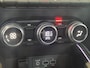 Renault Clio 1.0 TCe Intens | TREKHAAK | DEALER ONDERHOUDEN | GROOT SCHERM| DODEHOEK DETECTIE | COMPLETE AUTO! |