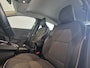 Renault Clio 1.0 TCe Intens | TREKHAAK | DEALER ONDERHOUDEN | GROOT SCHERM| DODEHOEK DETECTIE | COMPLETE AUTO! |