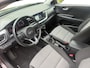 Kia Stonic 1.0 T-GDi ComfortPlusLine Navigator DEALER ONDERHOUDEN ! | NAVIGATIE | ACHTERUITRIJCAMERA | PARKEERSENSOREN | 17 INCH LICHTMETALEN VELGEN | CRUISE CONTROL | RESTERENDE FABRIEKSGARANTIE