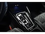 Volkswagen Golf 1.5 eTSI R-Line DSG | Carplay | Camera | Sfeerverlichting | Winter Pakket
