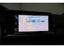 Volkswagen Golf 1.5 eTSI R-Line DSG | Carplay | Camera | Sfeerverlichting | Winter Pakket