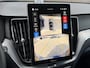 Volvo XC60 2.0 T8 Plug-in hybrid AWD Ultra Black Edition Trekhaak / Panorama dak / Bowers & Wilkins / Stoelverwarming, koeling, massage / Grote accu / 21' / Sportstoelen / memory seats