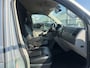 Volkswagen Transporter 2.0 TDI L2H1 DC Comfortline DSG, airco, cruise, pdc, leder, trekhaak, navi