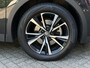 Toyota C-HR / C-HR+ 2.0 Plug-in Hybrid 220 First Edition TREKHAAK PARK. SENSOR V+A STOEL/STUURVERWARM. 360 CAMERA