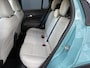 Fiat 600 1.2 Hybrid La Prima Achteruitrijcamera - Apple carplay - Airco - parkeersensoren - Navigatie - Dodehoek detector - Draadloze telefoonoplader - Stoelverwarming - Voorstoelen met massagefunctie - Bluetooth - Cruise control - Keyless start and entry - Led verlichting - Licht metalen velgen 18 inch - Stuur multifunctioneel - Verkeersbord detectie