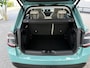 Fiat 600 1.2 Hybrid La Prima Achteruitrijcamera - Apple carplay - Airco - parkeersensoren - Navigatie - Dodehoek detector - Draadloze telefoonoplader - Stoelverwarming - Voorstoelen met massagefunctie - Bluetooth - Cruise control - Keyless start and entry - Led verlichting - Licht metalen velgen 18 inch - Stuur multifunctioneel - Verkeersbord detectie