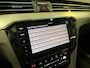 Volkswagen Passat 1.5 TSI R-Line Business + Pano Virtual H&K