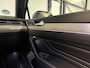 Volkswagen Passat 1.5 TSI R-Line Business + Pano Virtual H&K