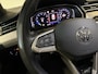 Volkswagen Passat 1.5 TSI R-Line Business + Pano Virtual H&K
