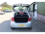 Toyota Yaris 1.0 VVTi + 5Deurs, NL, Stuurbekrachtiging, AIRCO, CV, Boekjes, KEURIGE auto
