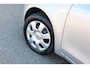 Toyota Yaris 1.0 VVTi + 5Deurs, NL, Stuurbekrachtiging, AIRCO, CV, Boekjes, KEURIGE auto